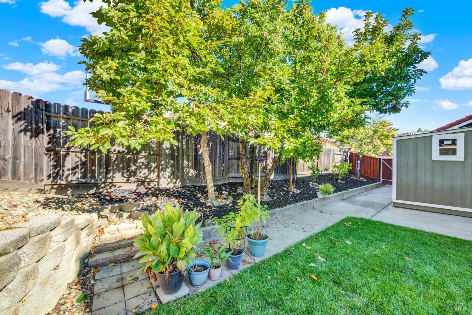 Detail Gallery Image 83 of 99 For 719 Rambleton Dr, Vacaville,  CA 95688 - 5 Beds | 3 Baths