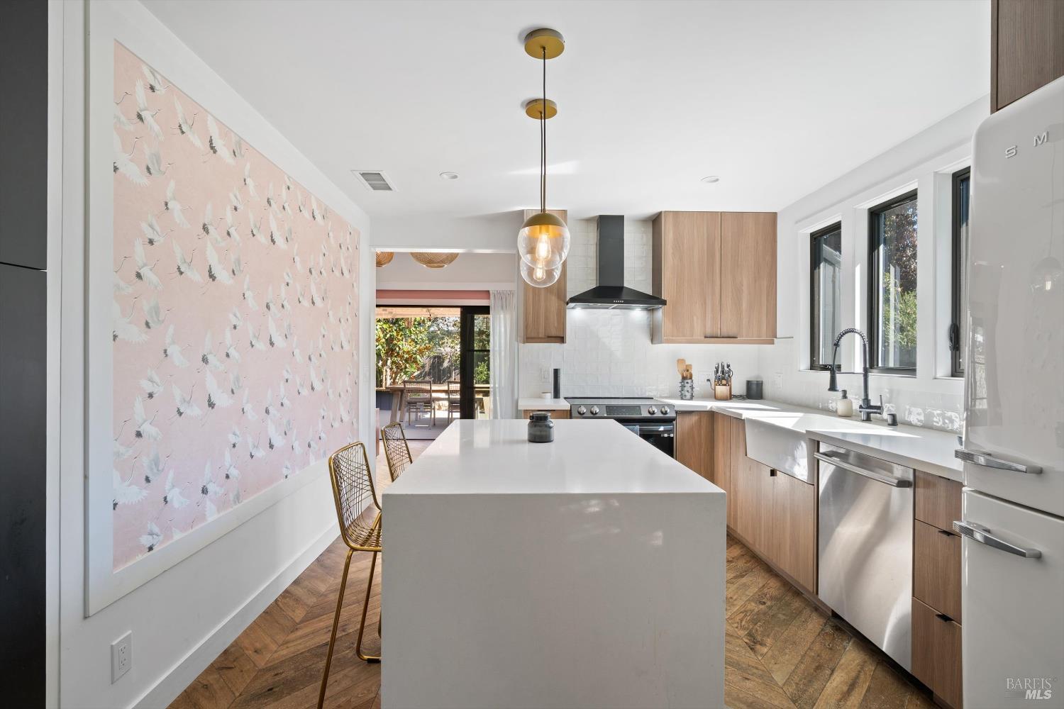 Detail Gallery Image 15 of 59 For 18445 1st Ave, Sonoma,  CA 95476 - 2 Beds | 2 Baths