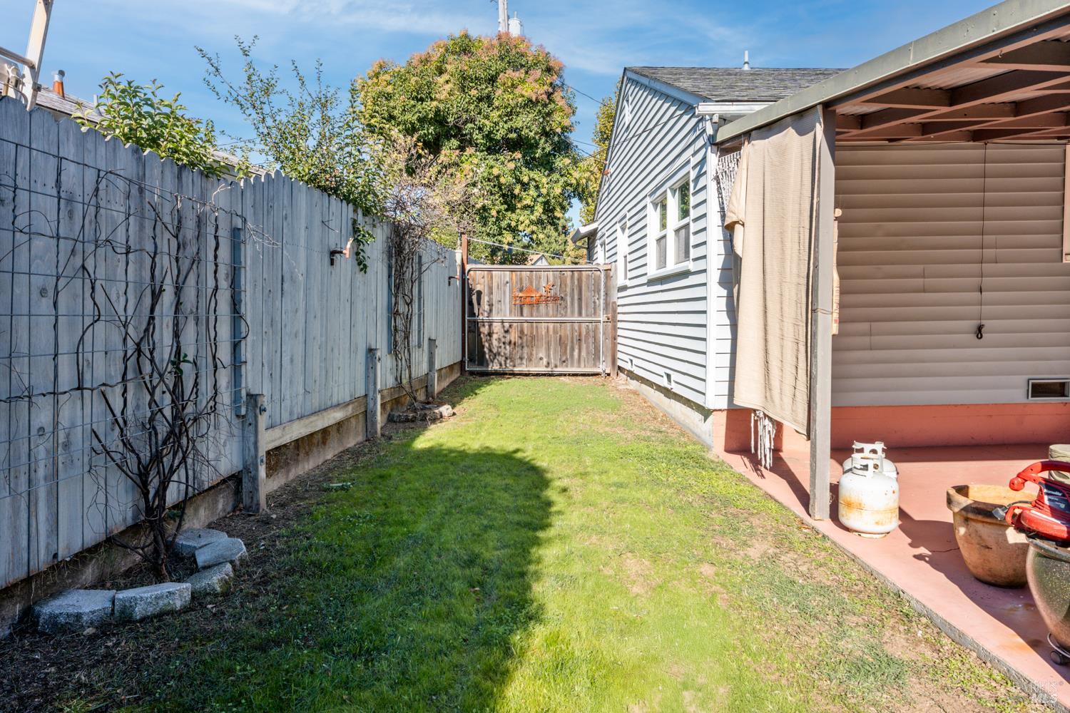 Detail Gallery Image 22 of 25 For 1169 Elm St, Ukiah,  CA 95482 - 2 Beds | 1 Baths