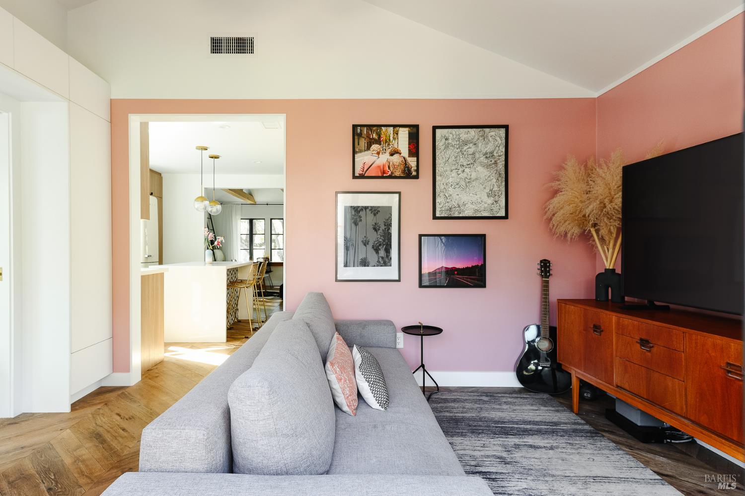 Detail Gallery Image 37 of 59 For 18445 1st Ave, Sonoma,  CA 95476 - 2 Beds | 2 Baths