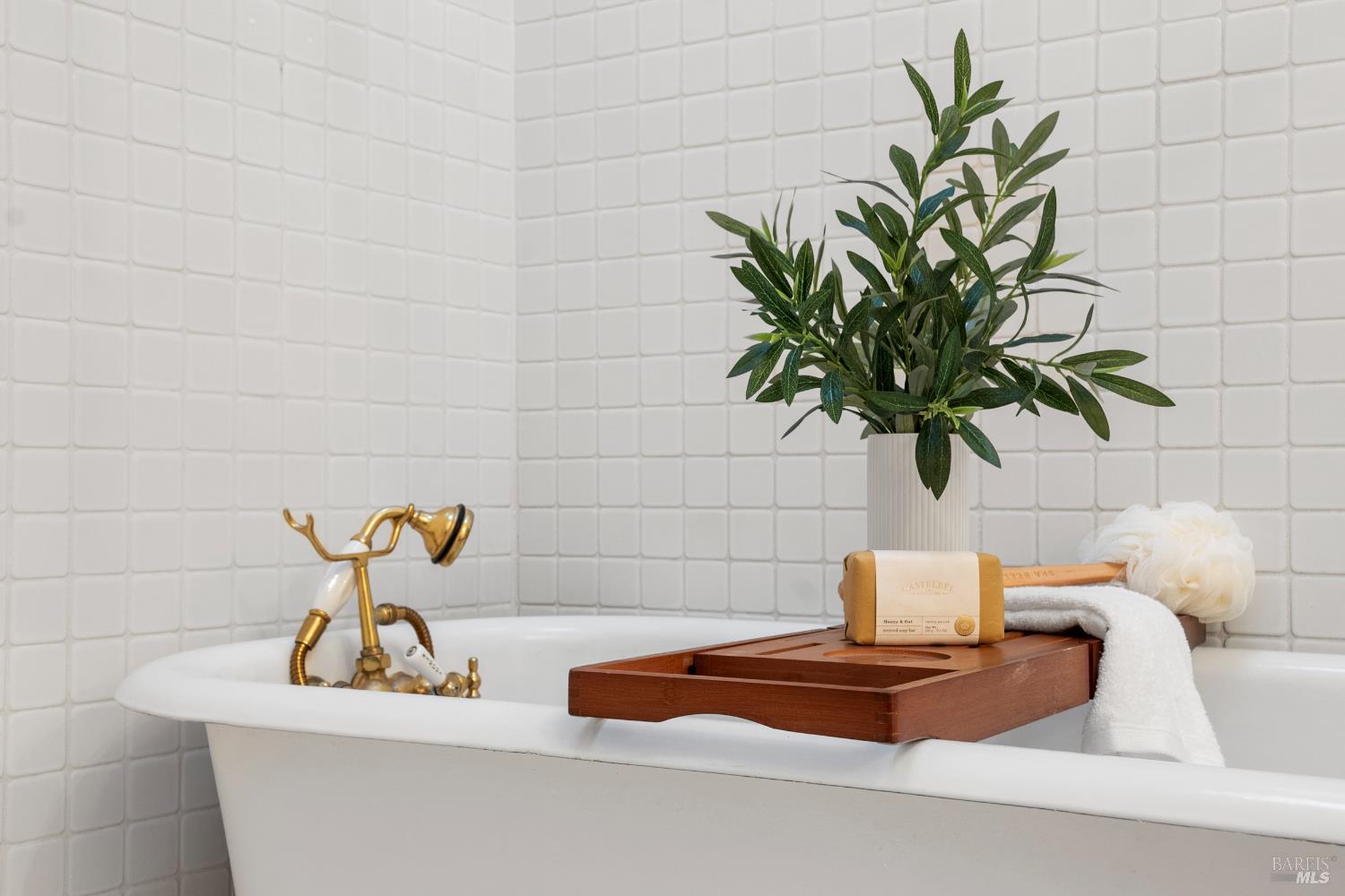 Detail Gallery Image 40 of 64 For 12303 Margie Ln, Glen Ellen,  CA 95442 - 1 Beds | 1/1 Baths