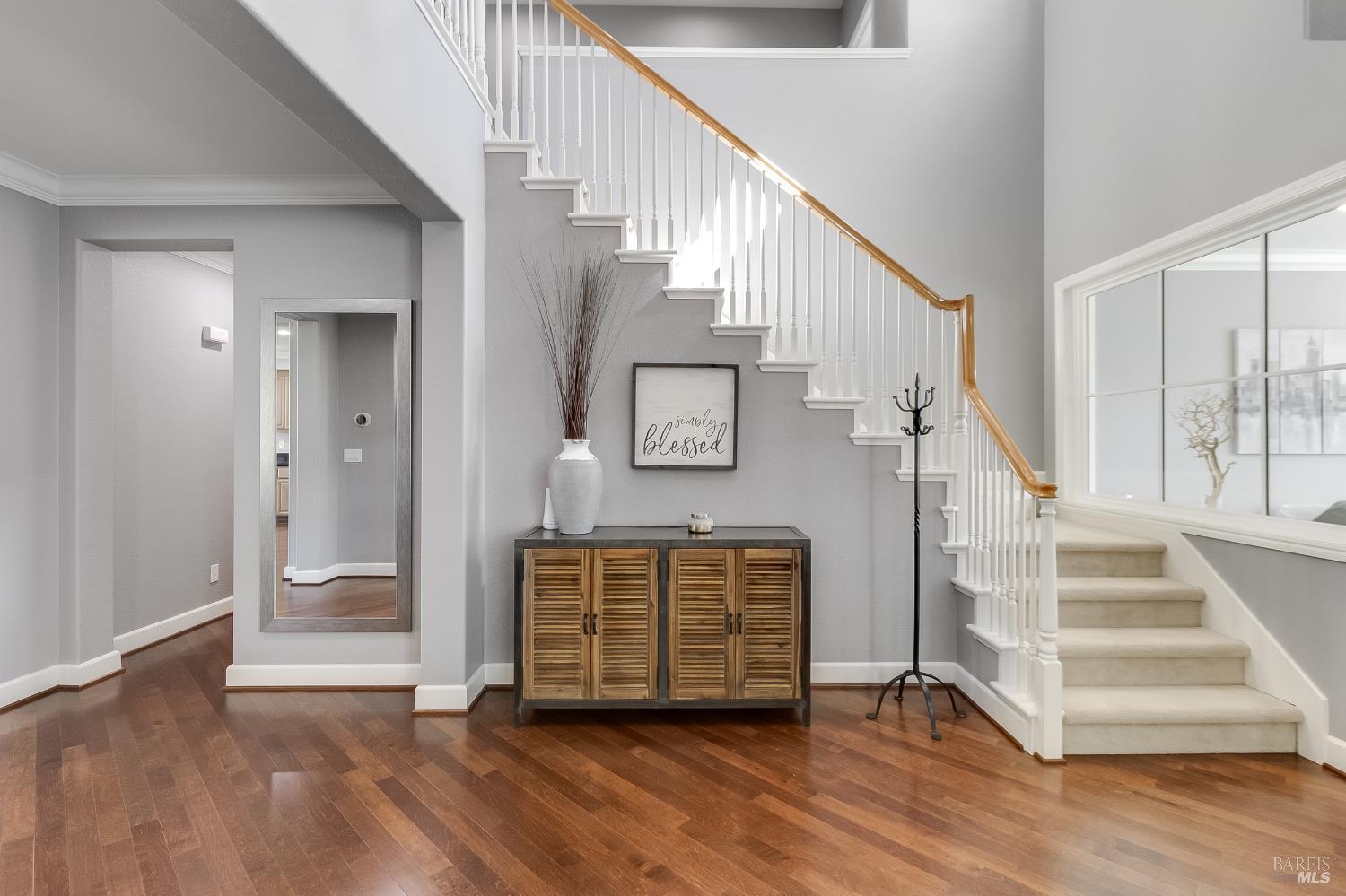 Detail Gallery Image 14 of 88 For 672 Mcallister Dr, Benicia,  CA 94510 - 5 Beds | 4 Baths