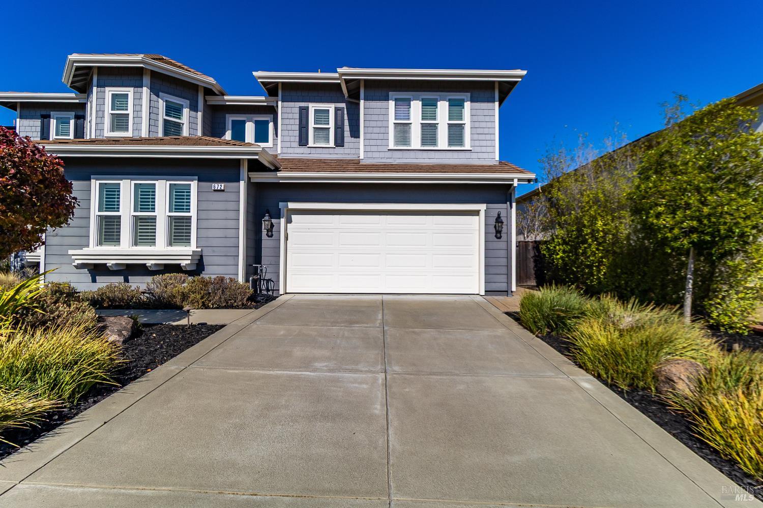 Detail Gallery Image 4 of 88 For 672 Mcallister Dr, Benicia,  CA 94510 - 5 Beds | 4 Baths