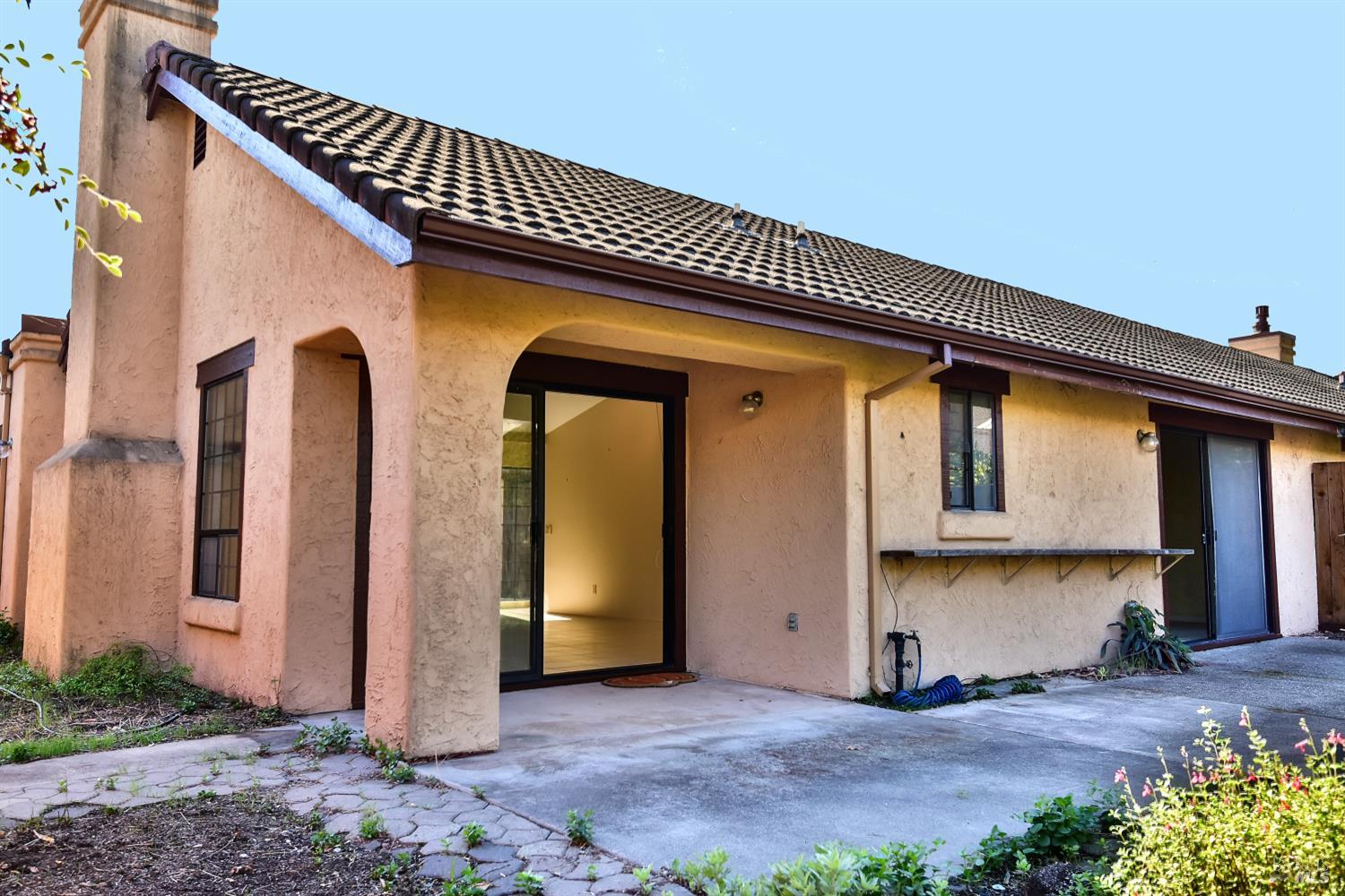 Detail Gallery Image 22 of 30 For 480 La Quinta Ln, Sonoma,  CA 95476 - 2 Beds | 2 Baths