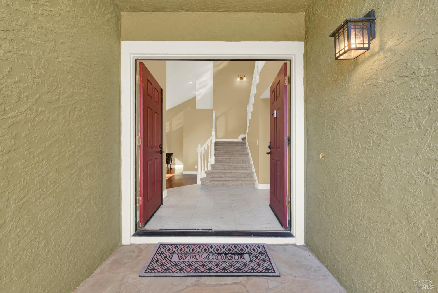 Detail Gallery Image 11 of 99 For 719 Rambleton Dr, Vacaville,  CA 95688 - 5 Beds | 3 Baths