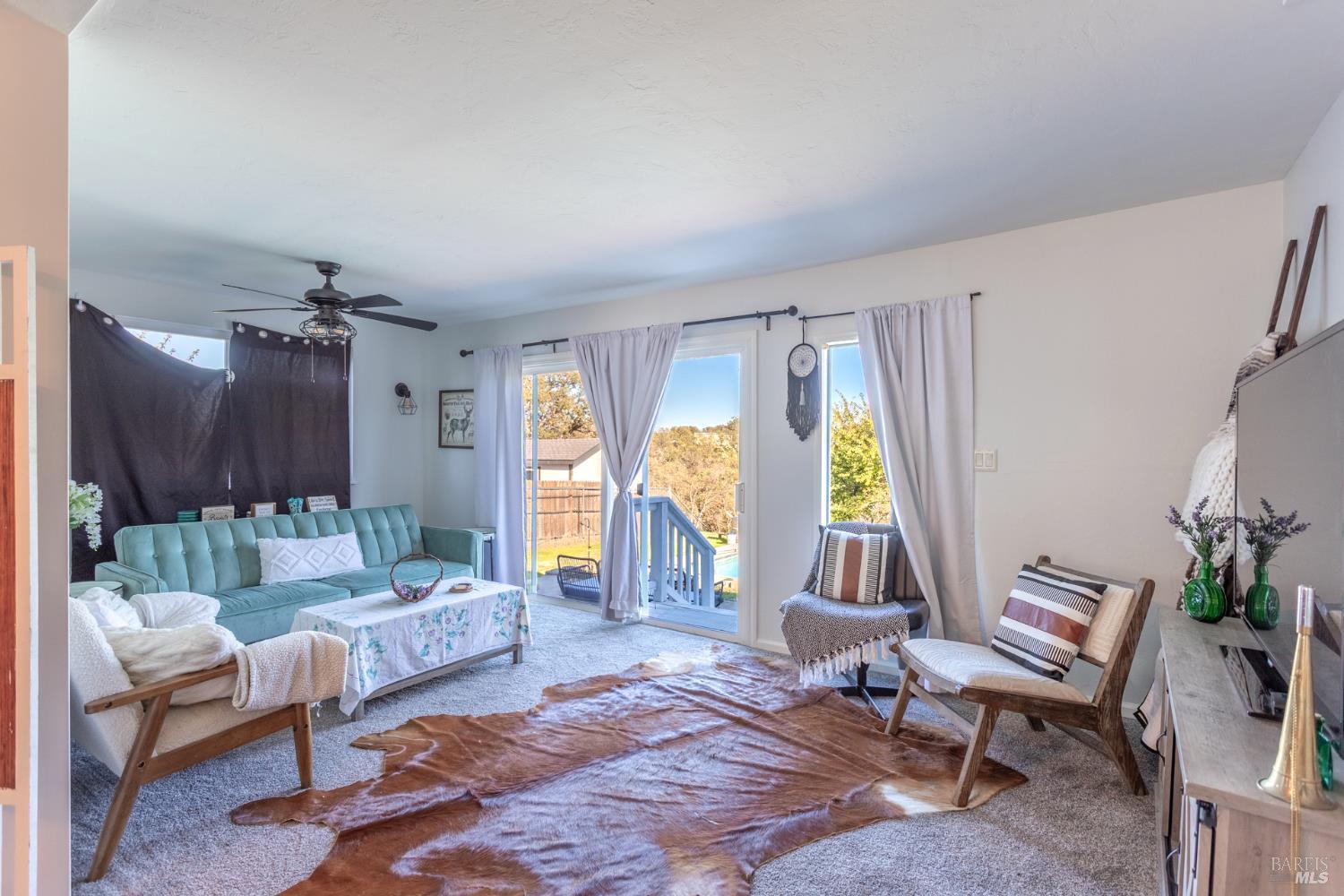 Detail Gallery Image 6 of 30 For 21919 Hayfork Pl, Cottonwood,  CA 96022 - 2 Beds | 2 Baths