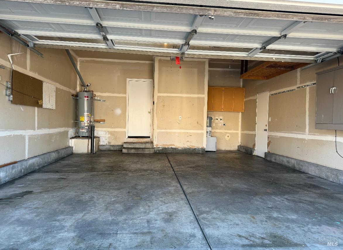 Detail Gallery Image 17 of 17 For 1217 Mateo Dr, Rohnert Park,  CA 94928 - 3 Beds | 2/1 Baths