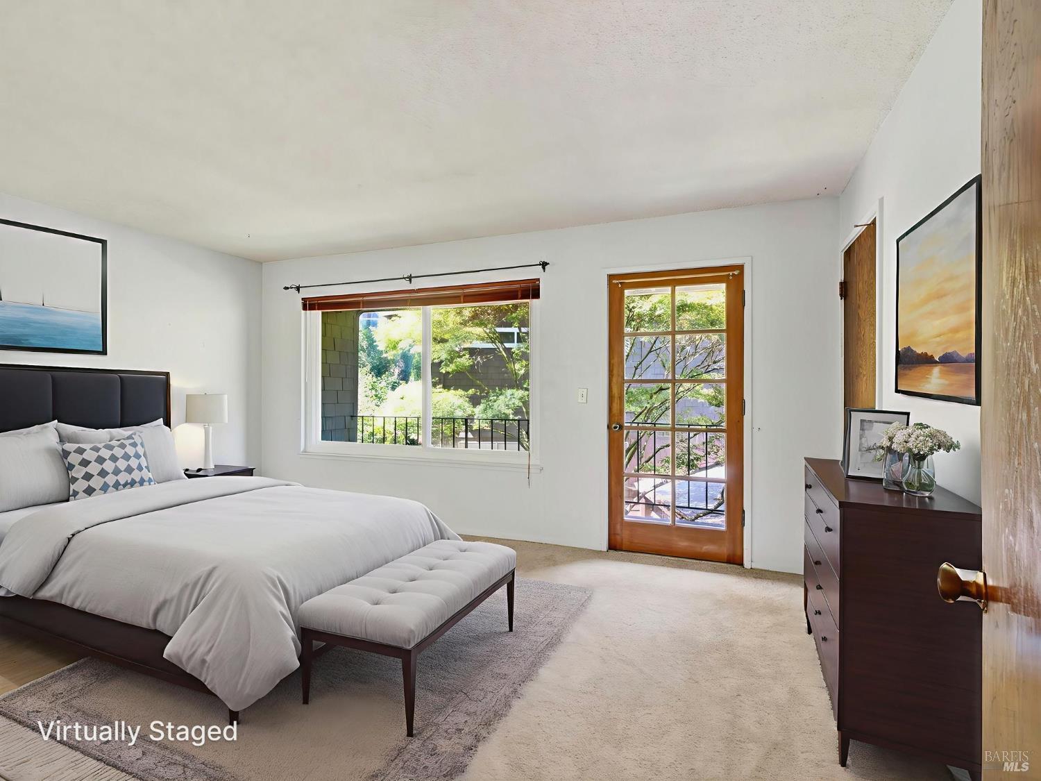Detail Gallery Image 3 of 25 For 1411 Casa Buena Dr #14,  Corte Madera,  CA 94925 - 3 Beds | 1/1 Baths
