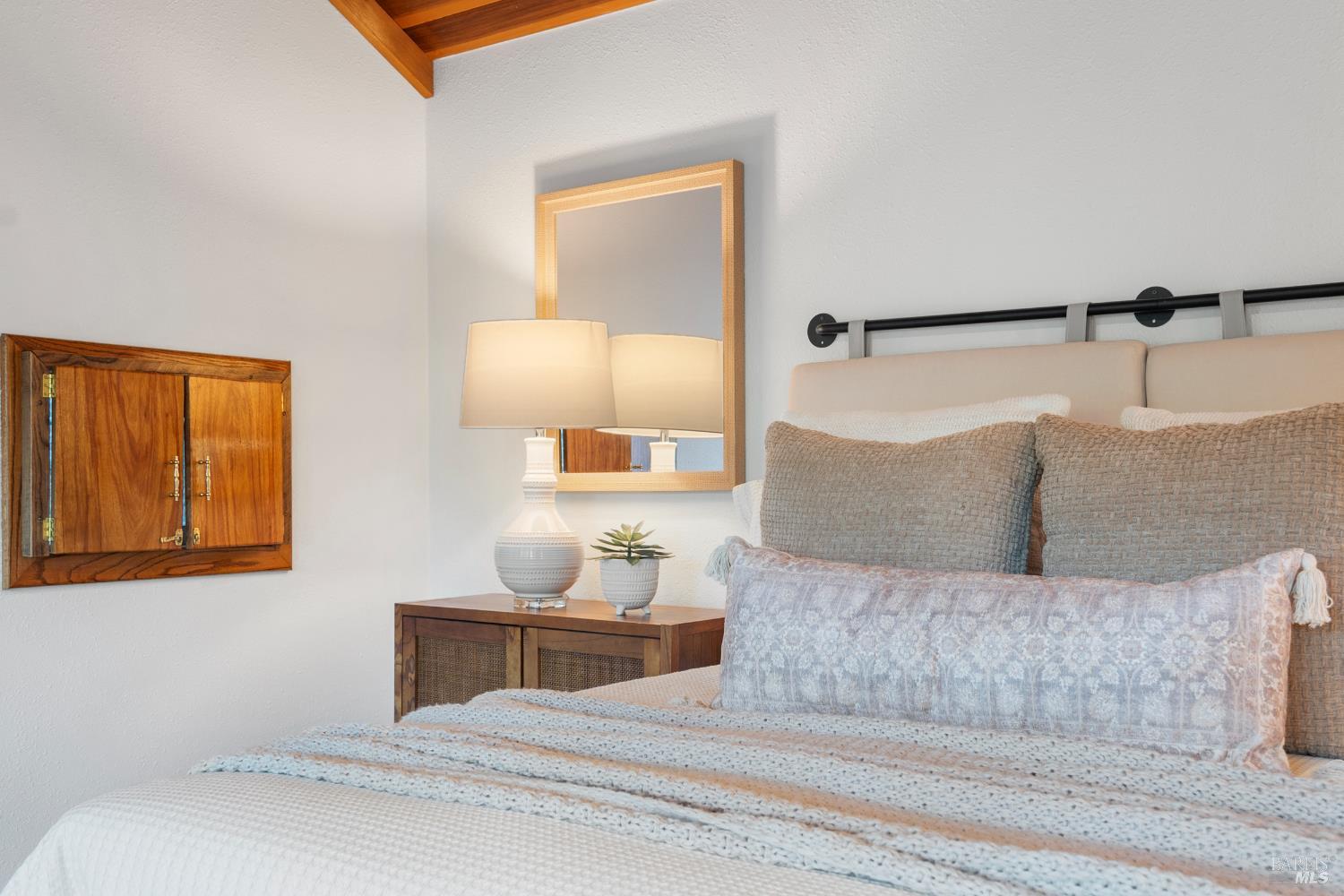 Detail Gallery Image 32 of 64 For 12303 Margie Ln, Glen Ellen,  CA 95442 - 1 Beds | 1/1 Baths