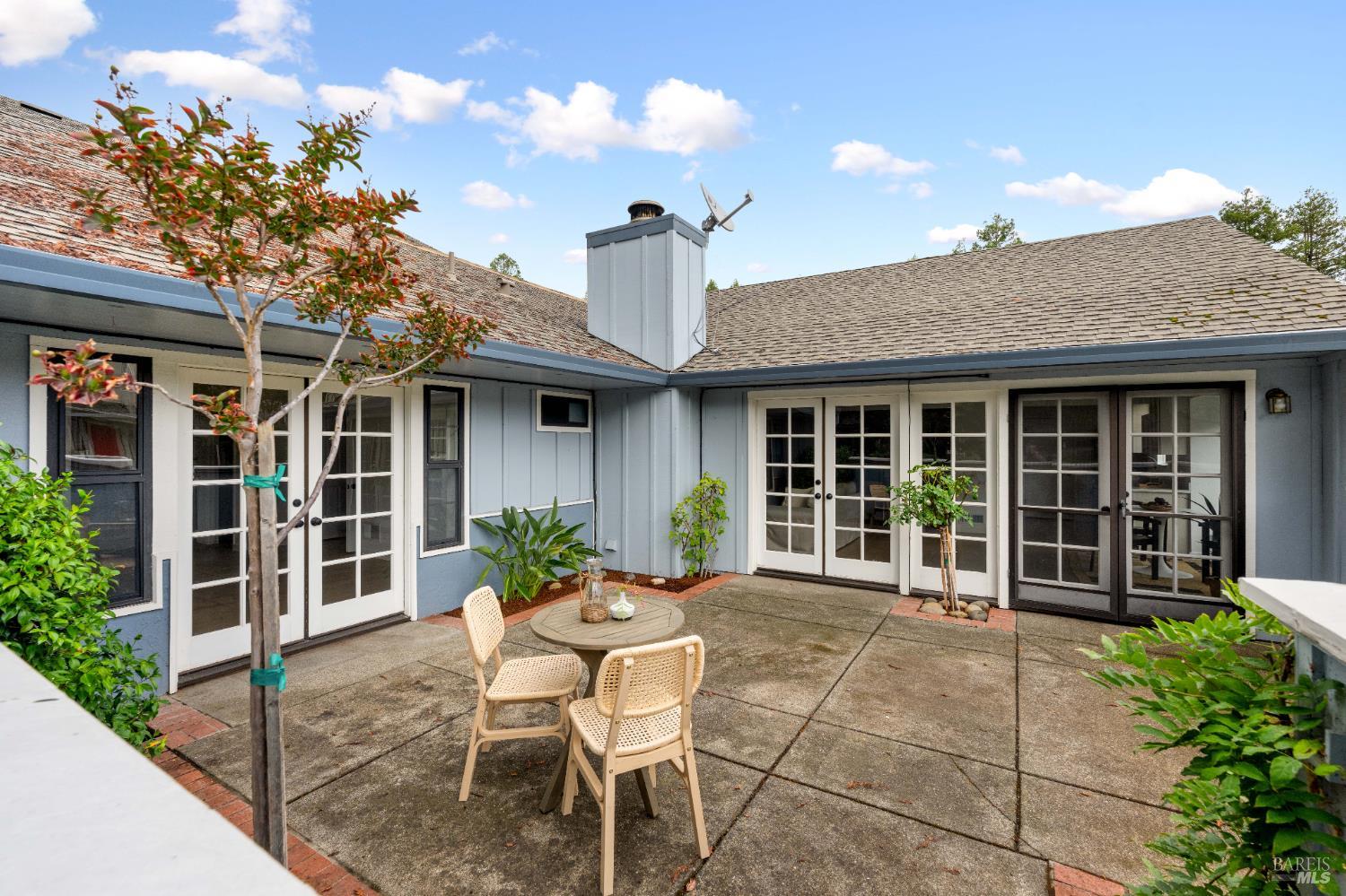 Detail Gallery Image 21 of 22 For 889 Princeton Dr, Sonoma,  CA 95476 - 2 Beds | 2 Baths