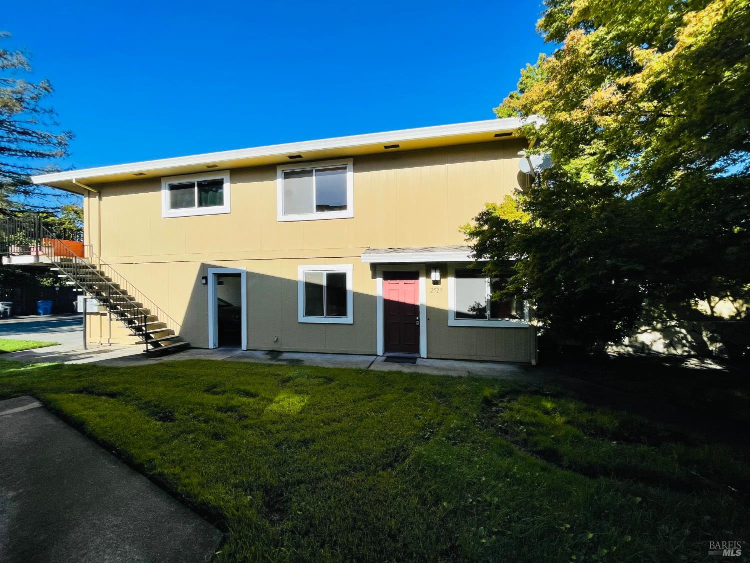 Detail Gallery Image 19 of 23 For 2529 Coffey Ln, Santa Rosa,  CA 95403 - 2 Beds | 1 Baths