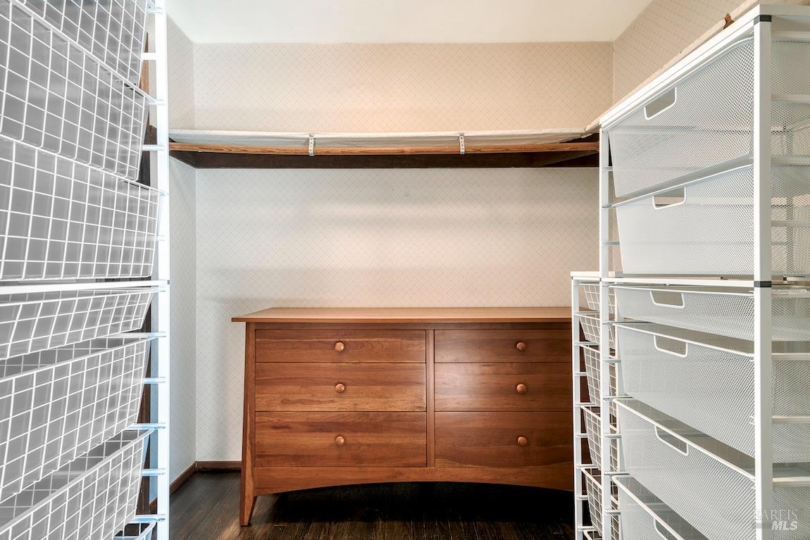 Detail Gallery Image 25 of 47 For 20 Poppy Ln, Mill Valley,  CA 94941 - 3 Beds | 2 Baths