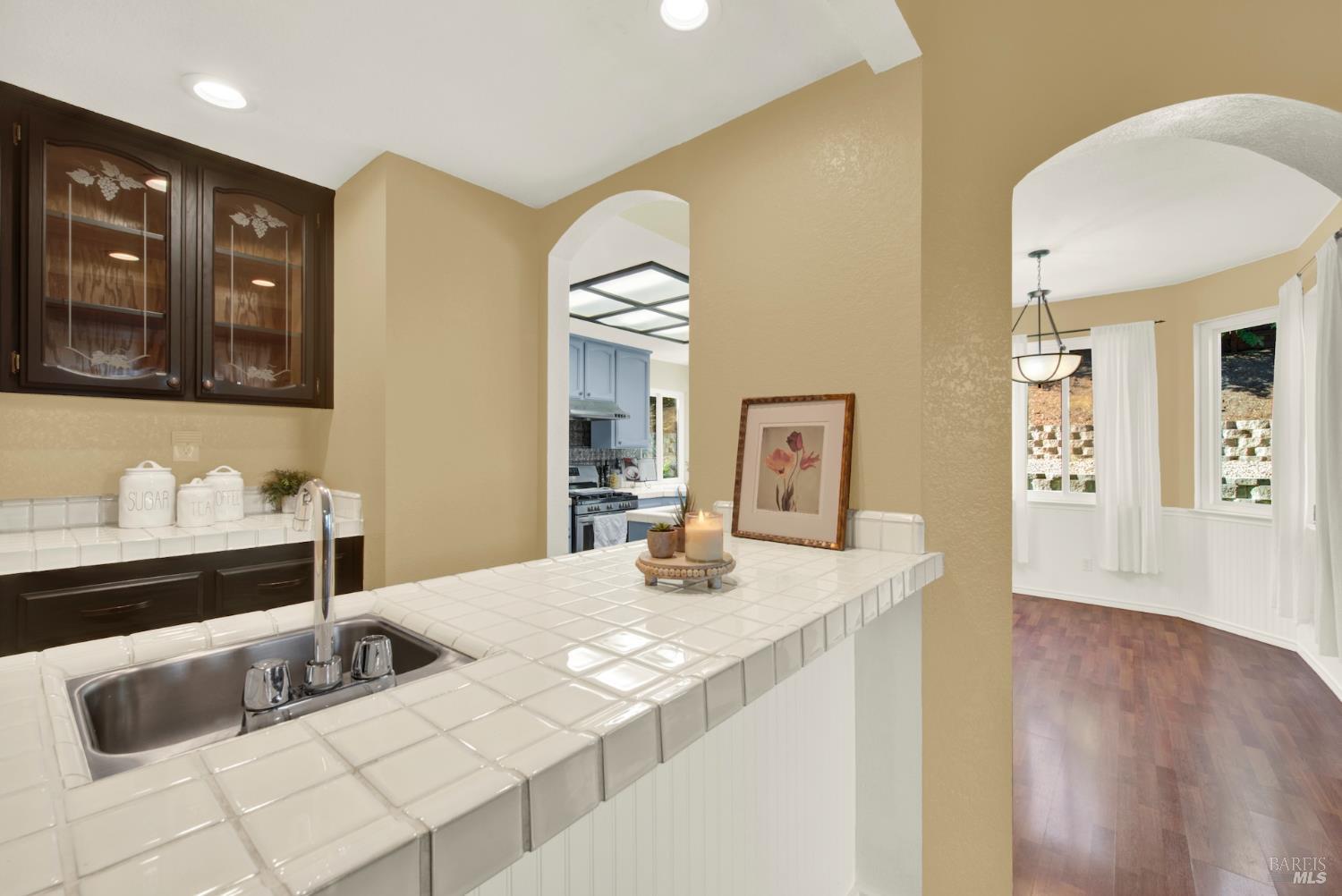 Detail Gallery Image 32 of 99 For 719 Rambleton Dr, Vacaville,  CA 95688 - 5 Beds | 3 Baths