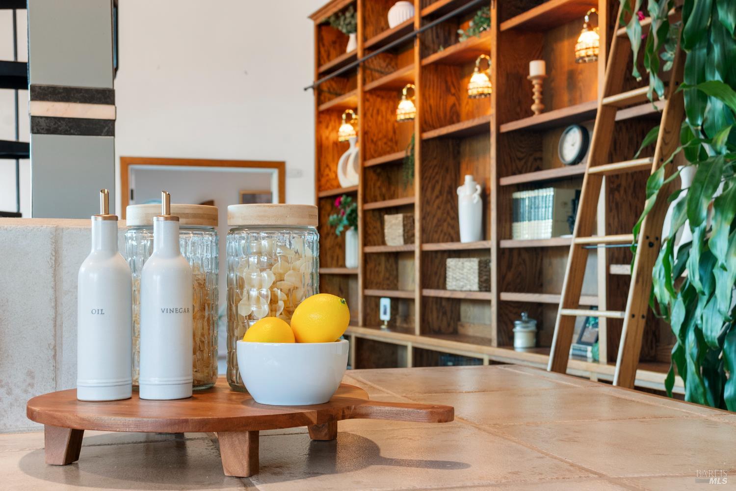 Detail Gallery Image 12 of 64 For 12303 Margie Ln, Glen Ellen,  CA 95442 - 1 Beds | 1/1 Baths