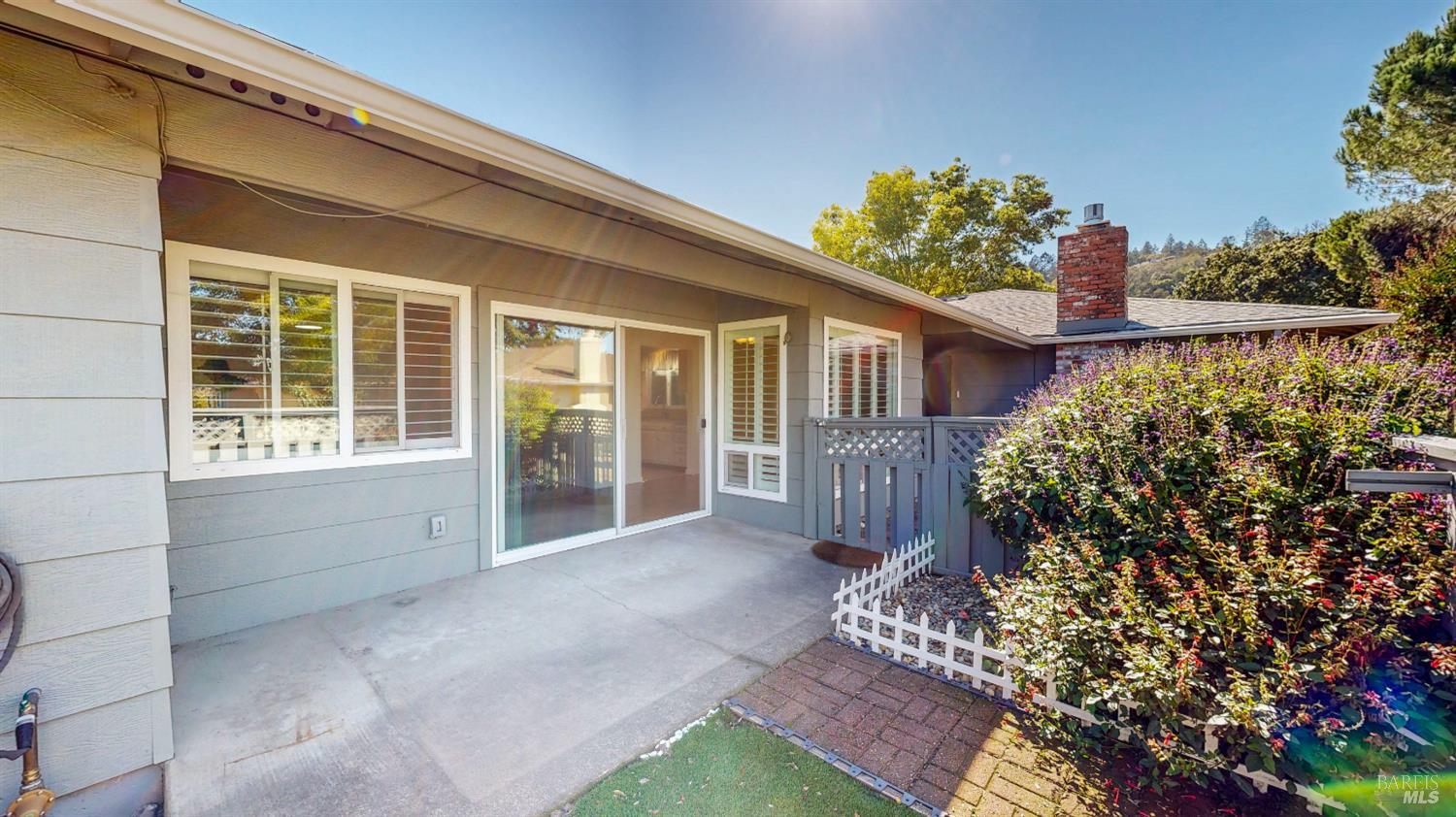 Detail Gallery Image 50 of 65 For 339 Valley Oaks Dr, Santa Rosa,  CA 95409 - 2 Beds | 2 Baths