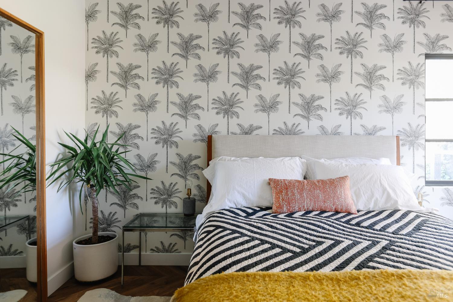 Detail Gallery Image 18 of 59 For 18445 1st Ave, Sonoma,  CA 95476 - 2 Beds | 2 Baths