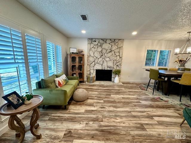 Detail Gallery Image 3 of 30 For 1203 Heron Dr, Suisun City,  CA 94585 - 4 Beds | 2 Baths