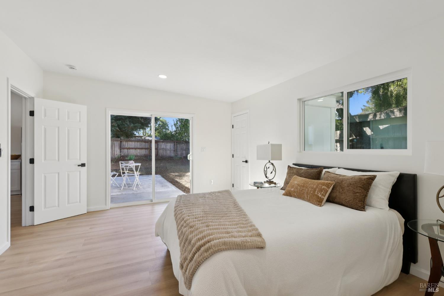 Detail Gallery Image 36 of 44 For 368 Bonnie Ct, Rohnert Park,  CA 94928 - 4 Beds | 2 Baths