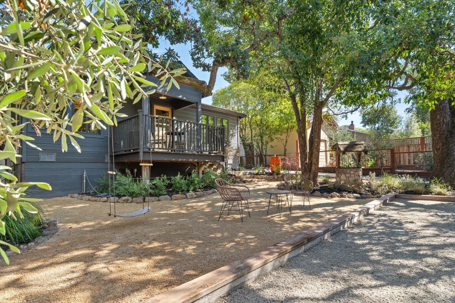 Detail Gallery Image 3 of 59 For 18445 1st Ave, Sonoma,  CA 95476 - 2 Beds | 2 Baths