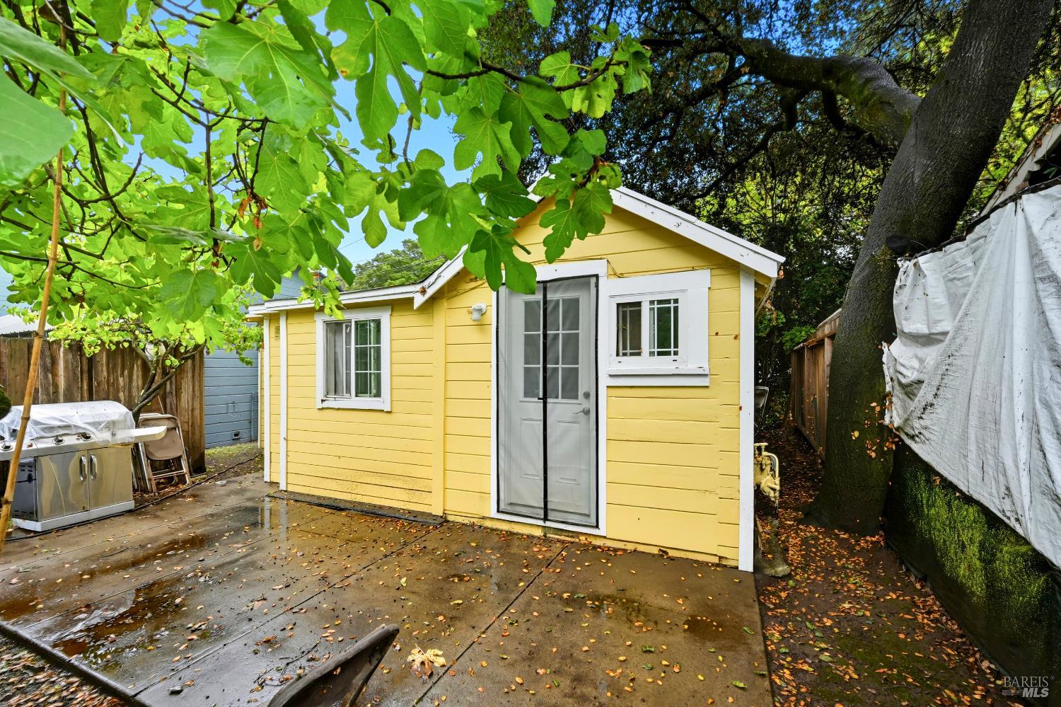 Detail Gallery Image 7 of 31 For 721 Grove St, Sonoma,  CA 95476 - – Beds | – Baths