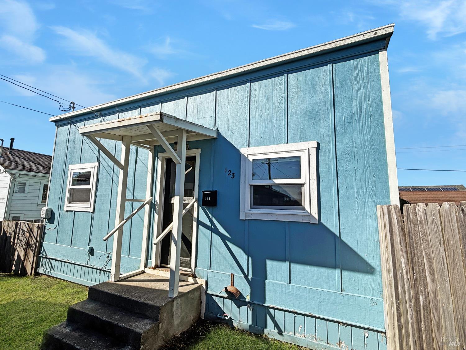 Detail Gallery Image 14 of 27 For 121 Florence St, Fort Bragg,  CA 95437 - 2 Beds | 1 Baths