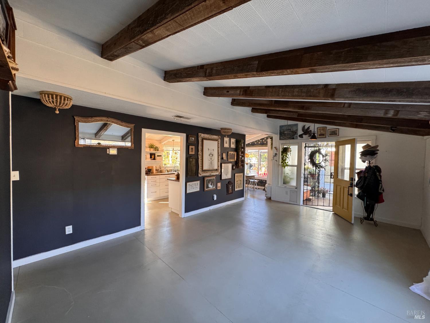 Detail Gallery Image 7 of 49 For 52 Oakstone Ct 52, Santa Rosa,  CA 95409 - 2 Beds | 2 Baths