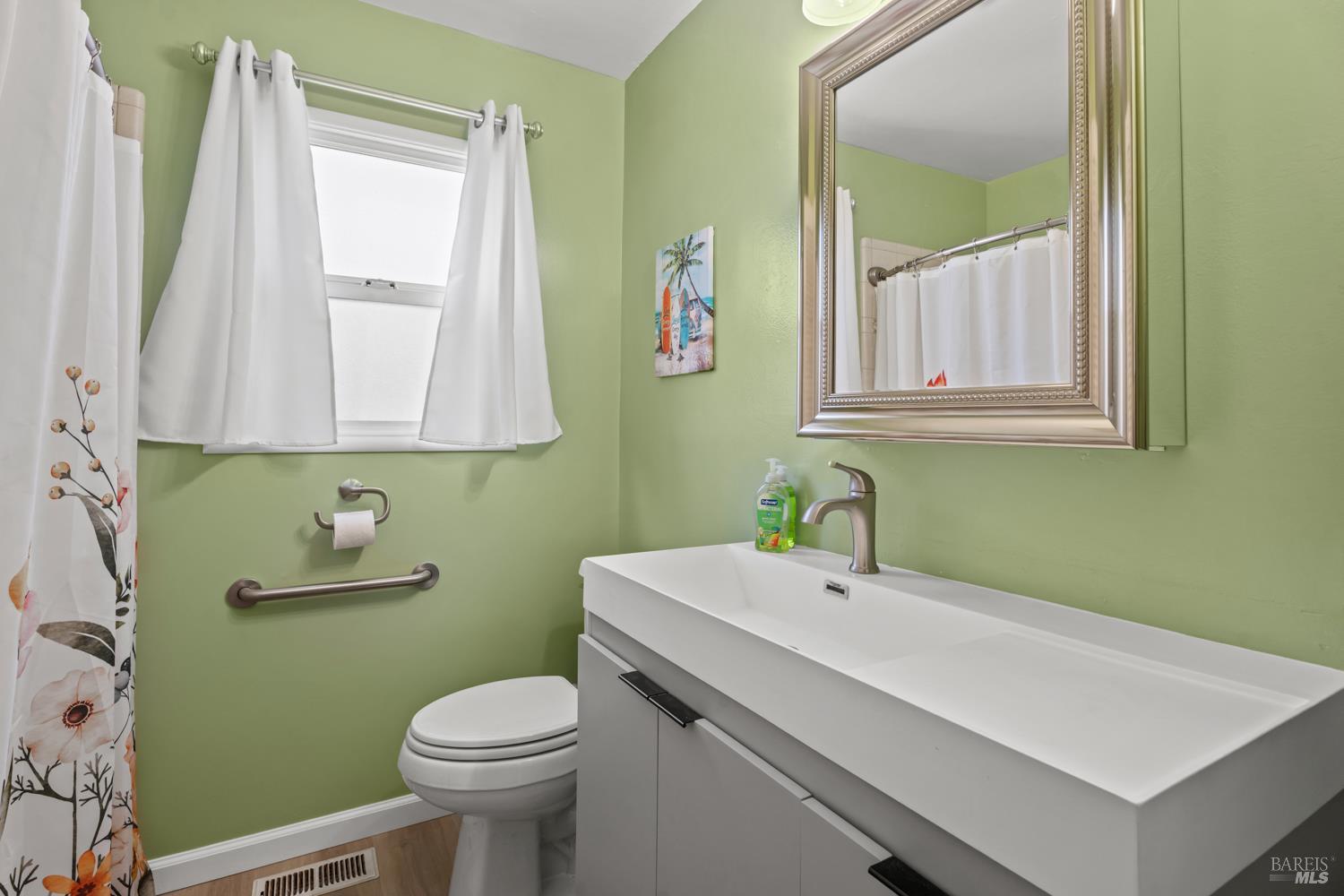 Detail Gallery Image 14 of 25 For 1169 Elm St, Ukiah,  CA 95482 - 2 Beds | 1 Baths