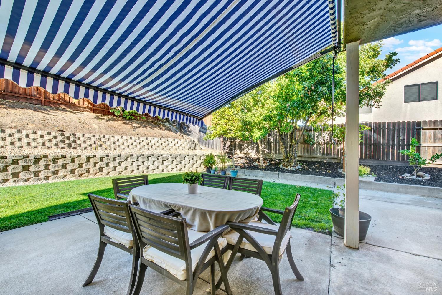 Detail Gallery Image 76 of 99 For 719 Rambleton Dr, Vacaville,  CA 95688 - 5 Beds | 3 Baths