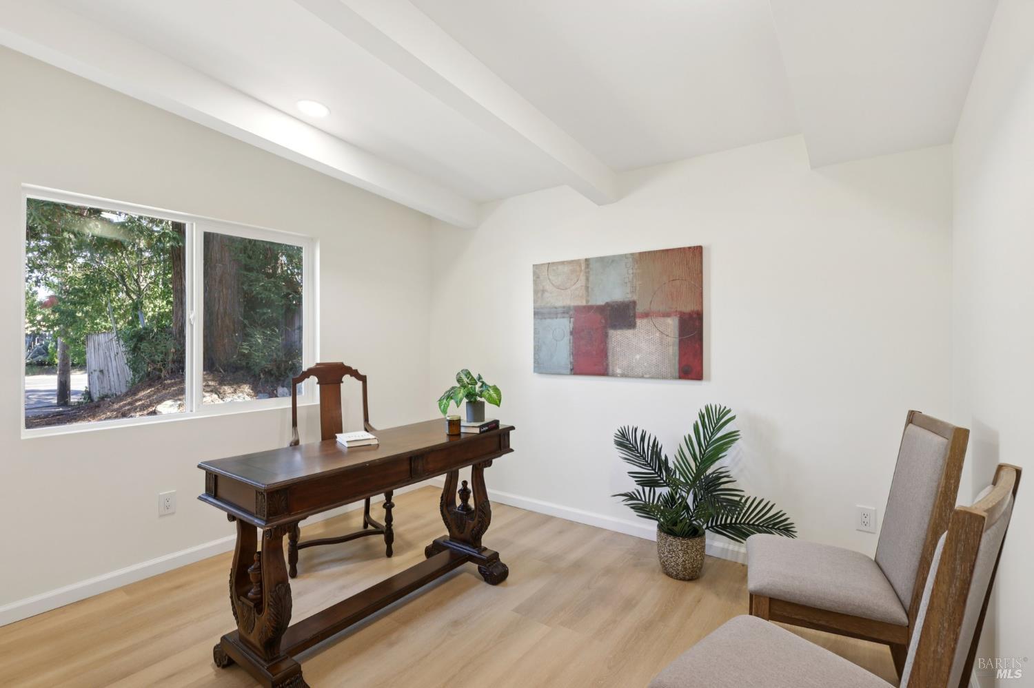 Detail Gallery Image 23 of 44 For 368 Bonnie Ct, Rohnert Park,  CA 94928 - 4 Beds | 2 Baths