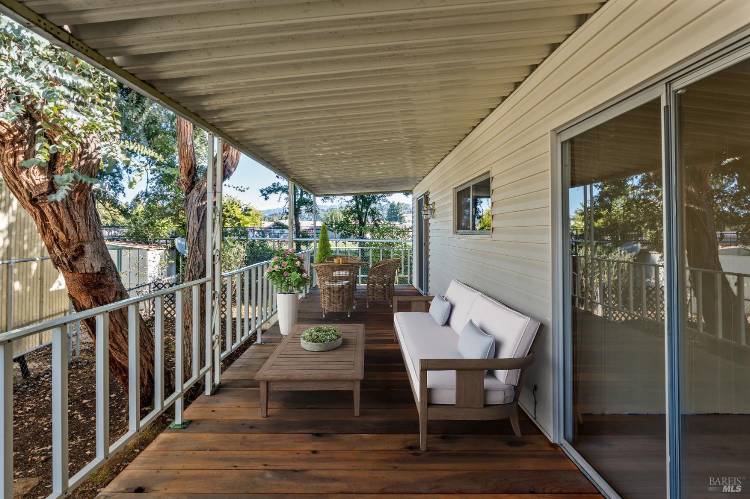 Detail Gallery Image 2 of 20 For 700 E Gobbi St 94, Ukiah,  CA 95482 - 2 Beds | 2 Baths