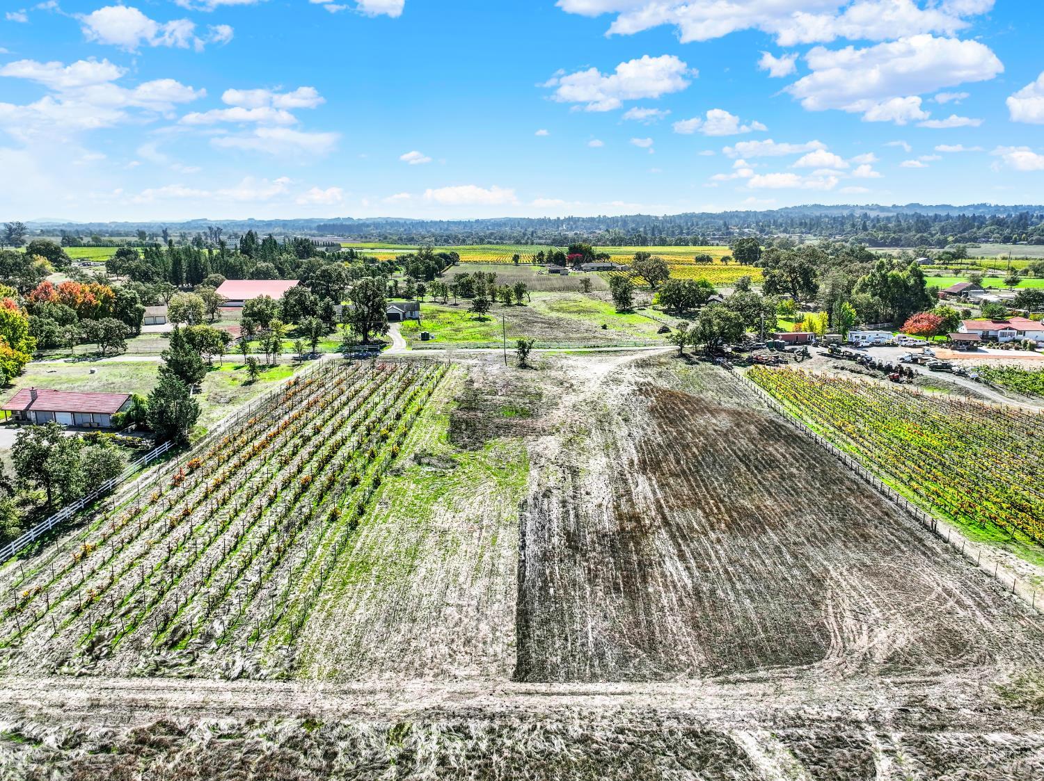 Detail Gallery Image 10 of 24 For 5695 Bravo Toro Ln, Santa Rosa,  CA 95401 - – Beds | – Baths