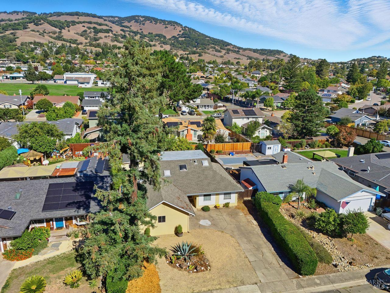 Detail Gallery Image 30 of 45 For 85 San Carlos Way, Novato,  CA 94945 - 4 Beds | 3 Baths