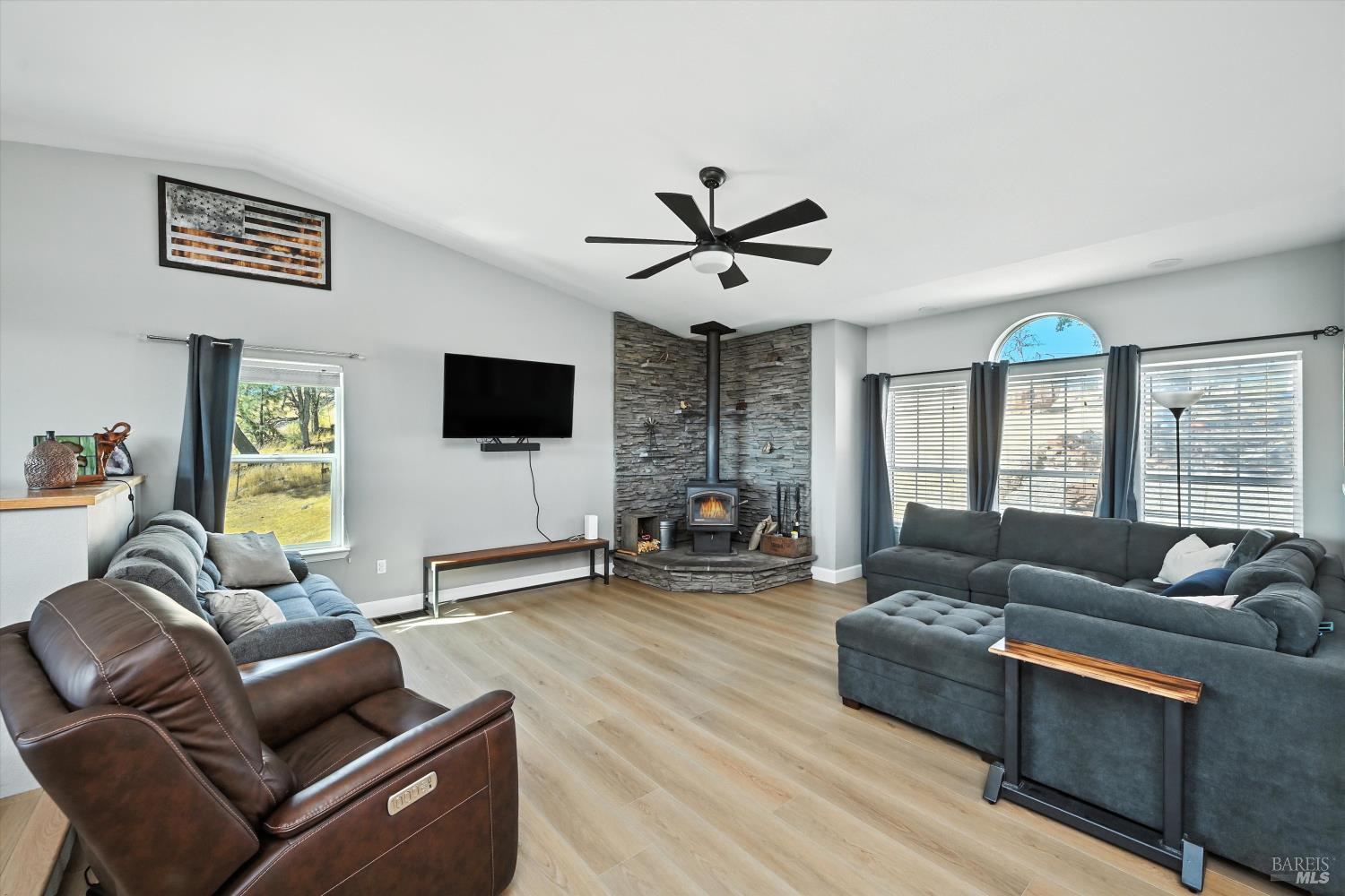 Detail Gallery Image 9 of 75 For Address Is Not Disclosed, Hidden Valley Lake,  CA 95467 - 3 Beds | 3 Baths