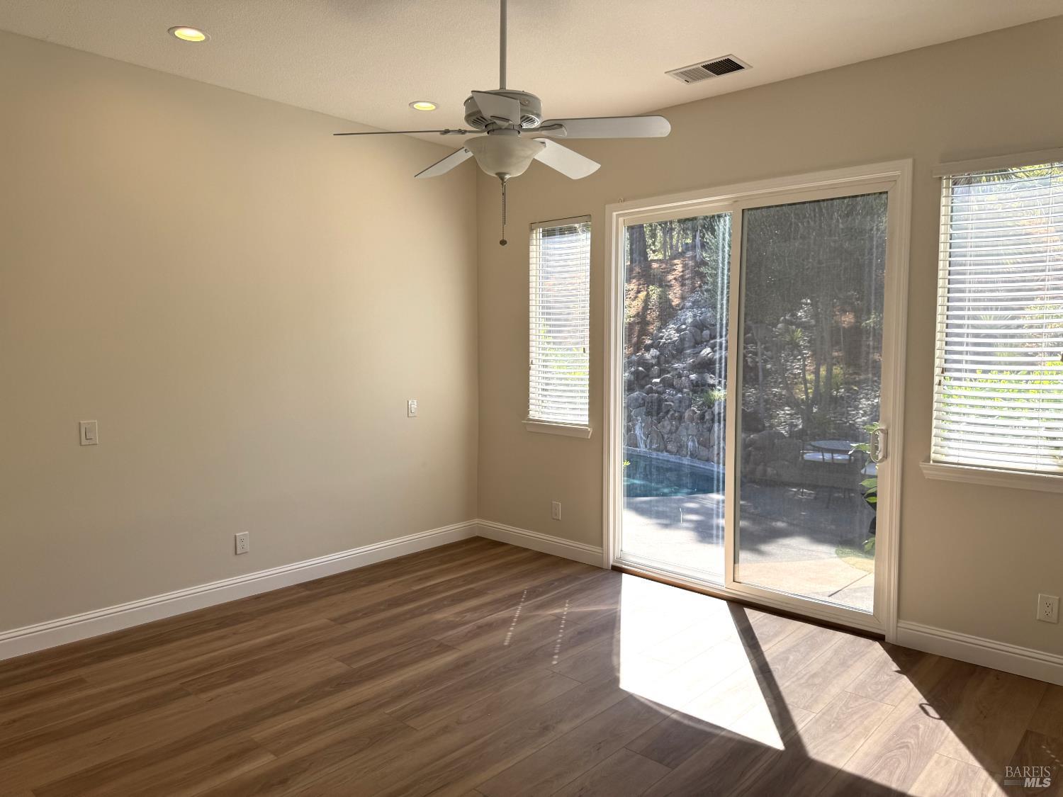 Detail Gallery Image 26 of 53 For 107 St Michael Ct, Cloverdale,  CA 95425 - 3 Beds | 2 Baths