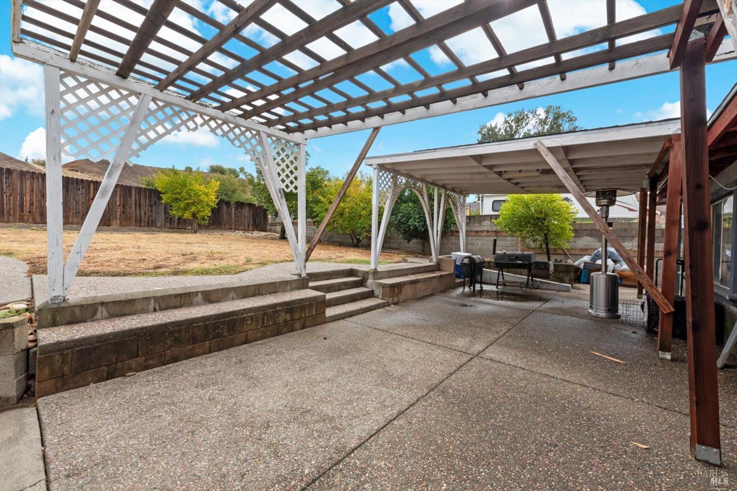 Detail Gallery Image 16 of 22 For 364 Brown St, Vacaville,  CA 95688 - 4 Beds | 2 Baths