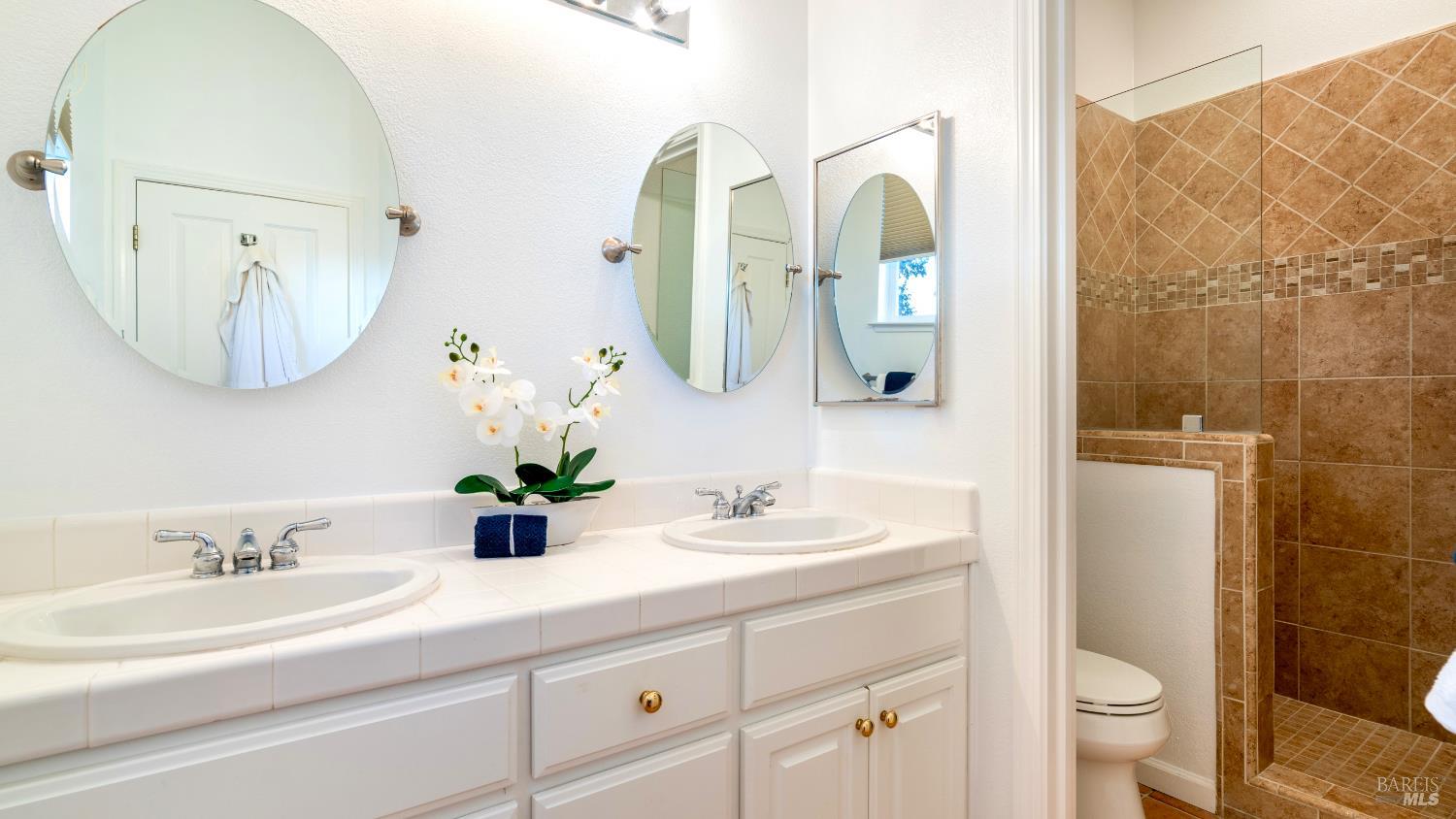 Detail Gallery Image 18 of 30 For 1214 Marque Dr, Rohnert Park,  CA 94928 - 3 Beds | 2 Baths