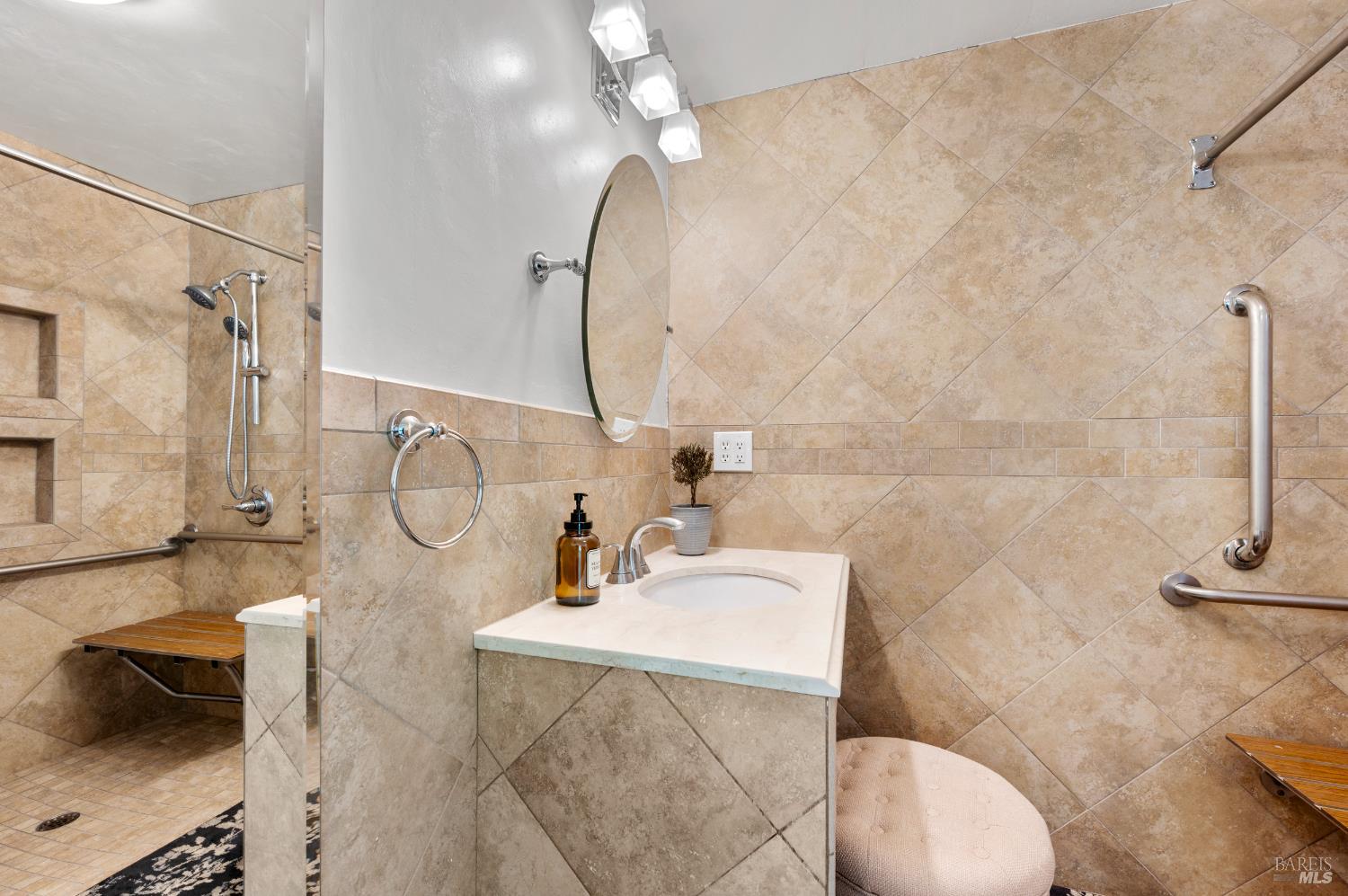 Detail Gallery Image 41 of 64 For 1049 Charlson Way, Napa,  CA 94558 - 3 Beds | 2 Baths