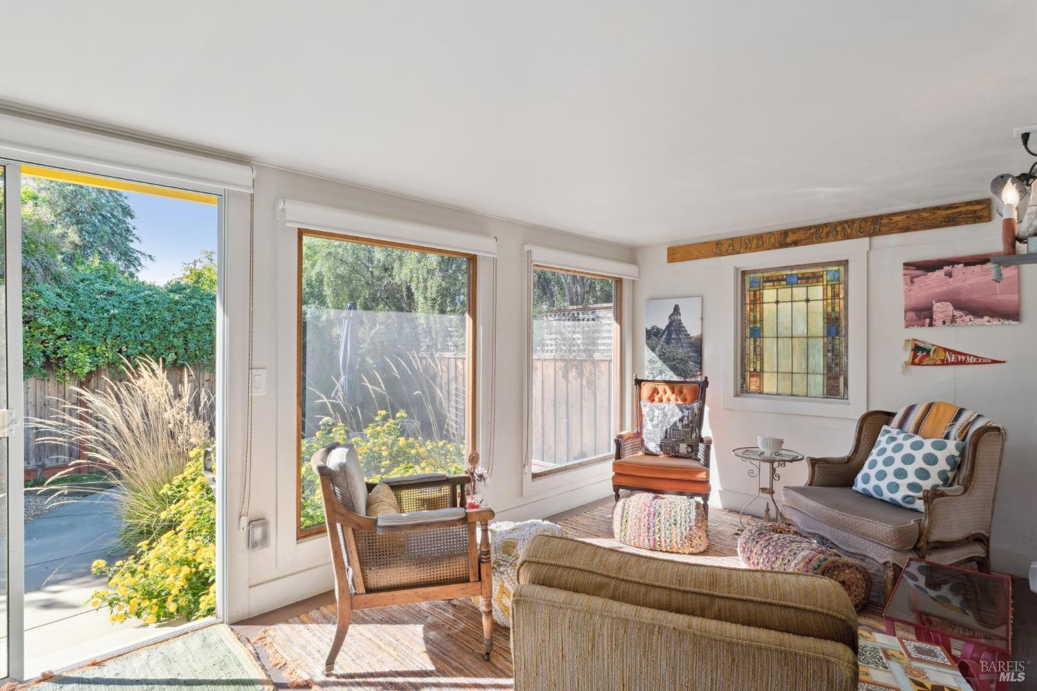 Detail Gallery Image 16 of 46 For 32 El Nido Ct, Sonoma,  CA 95476 - 3 Beds | 2 Baths