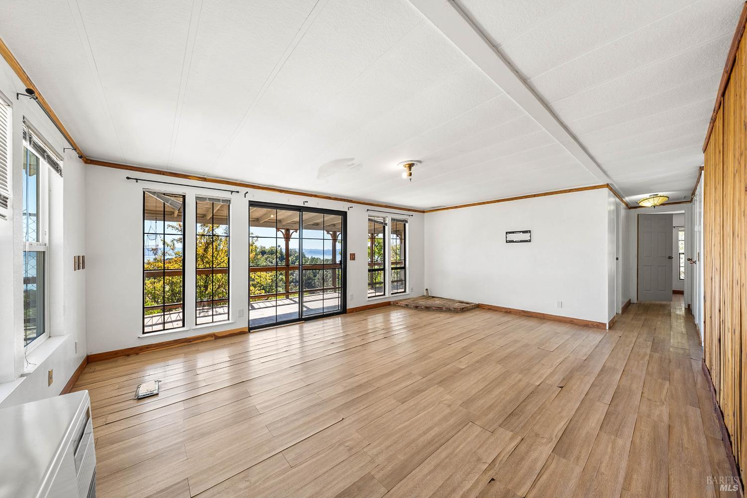 Detail Gallery Image 14 of 50 For 3360 Yuba St, Nice,  CA 95464 - 2 Beds | 2 Baths