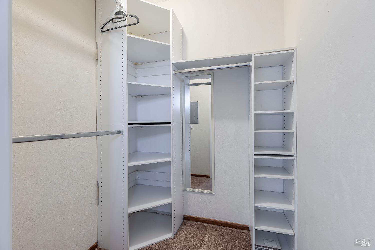 Detail Gallery Image 22 of 46 For 219 College View Dr, Rohnert Park,  CA 94928 - 3 Beds | 1/1 Baths