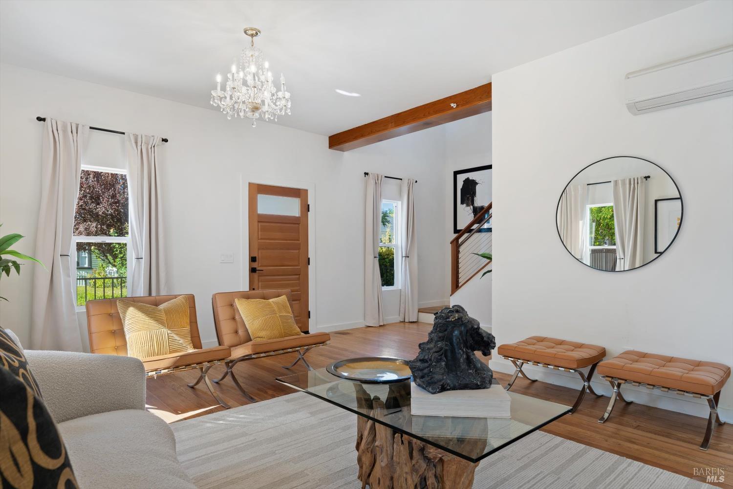 Detail Gallery Image 7 of 41 For 620 Brown St, Healdsburg,  CA 95448 - 4 Beds | 4/1 Baths