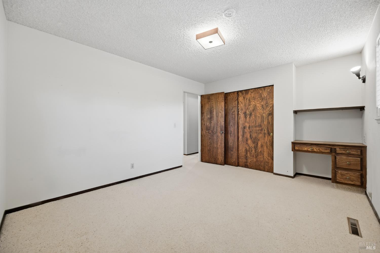 Detail Gallery Image 30 of 48 For 1124 Sunnyslope Dr, Santa Rosa,  CA 95404 - 4 Beds | 2 Baths