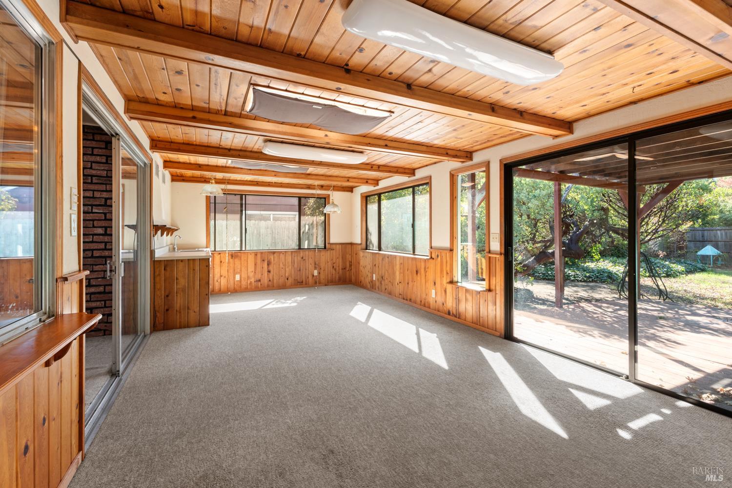 Detail Gallery Image 16 of 21 For 970 N Pine St, Ukiah,  CA 95482 - 3 Beds | 2 Baths