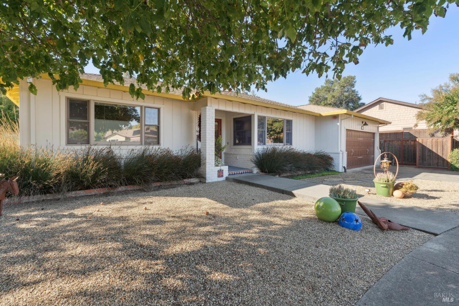 Detail Gallery Image 42 of 46 For 32 El Nido Ct, Sonoma,  CA 95476 - 3 Beds | 2 Baths