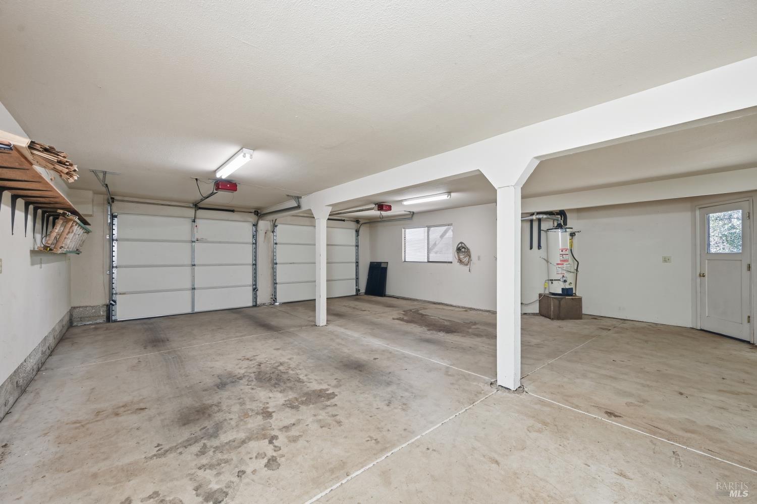 Detail Gallery Image 30 of 47 For 16261 Conestoga Rd, Hidden Valley Lake,  CA 95467 - 3 Beds | 2/1 Baths