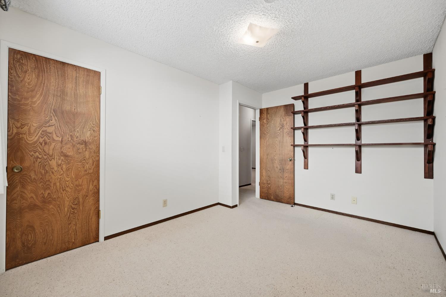 Detail Gallery Image 37 of 48 For 1124 Sunnyslope Dr, Santa Rosa,  CA 95404 - 4 Beds | 2 Baths