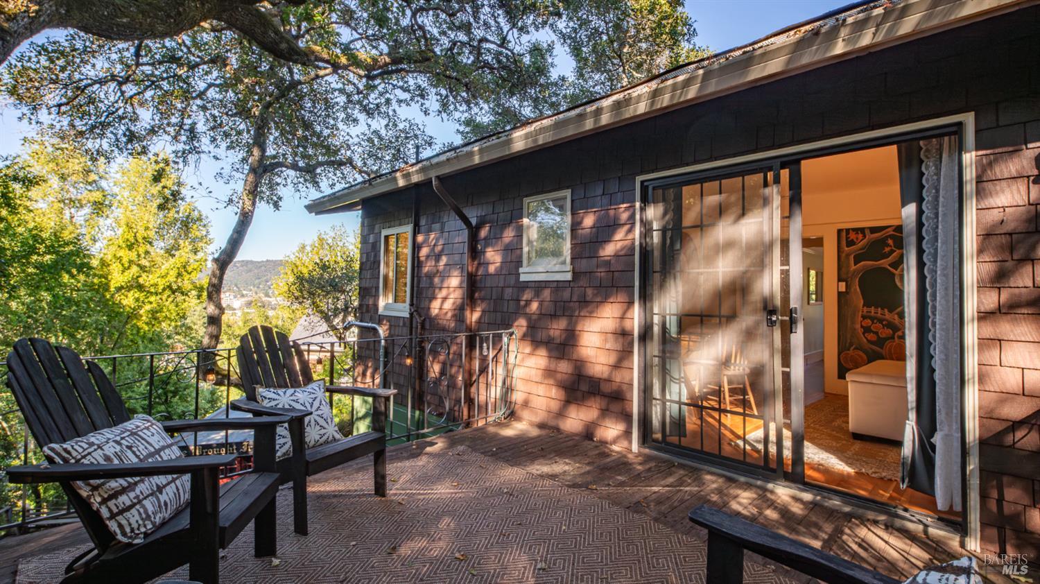 Detail Gallery Image 31 of 77 For 150 Bungalow Ave, San Rafael,  CA 94901 - 4 Beds | 2 Baths