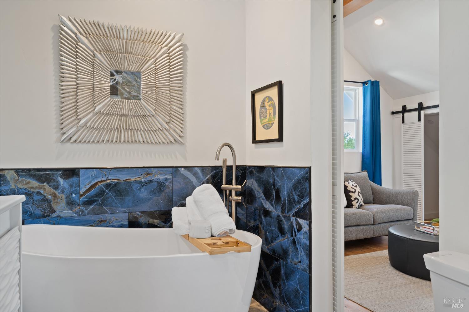 Detail Gallery Image 26 of 41 For 620 Brown St, Healdsburg,  CA 95448 - 4 Beds | 4/1 Baths