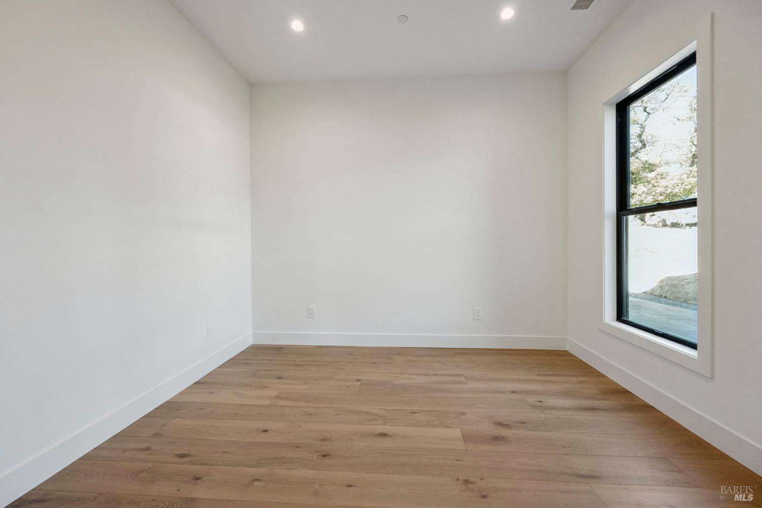 Detail Gallery Image 64 of 79 For 2716 Rollo Rd, Santa Rosa,  CA 95404 - 4 Beds | 3/1 Baths