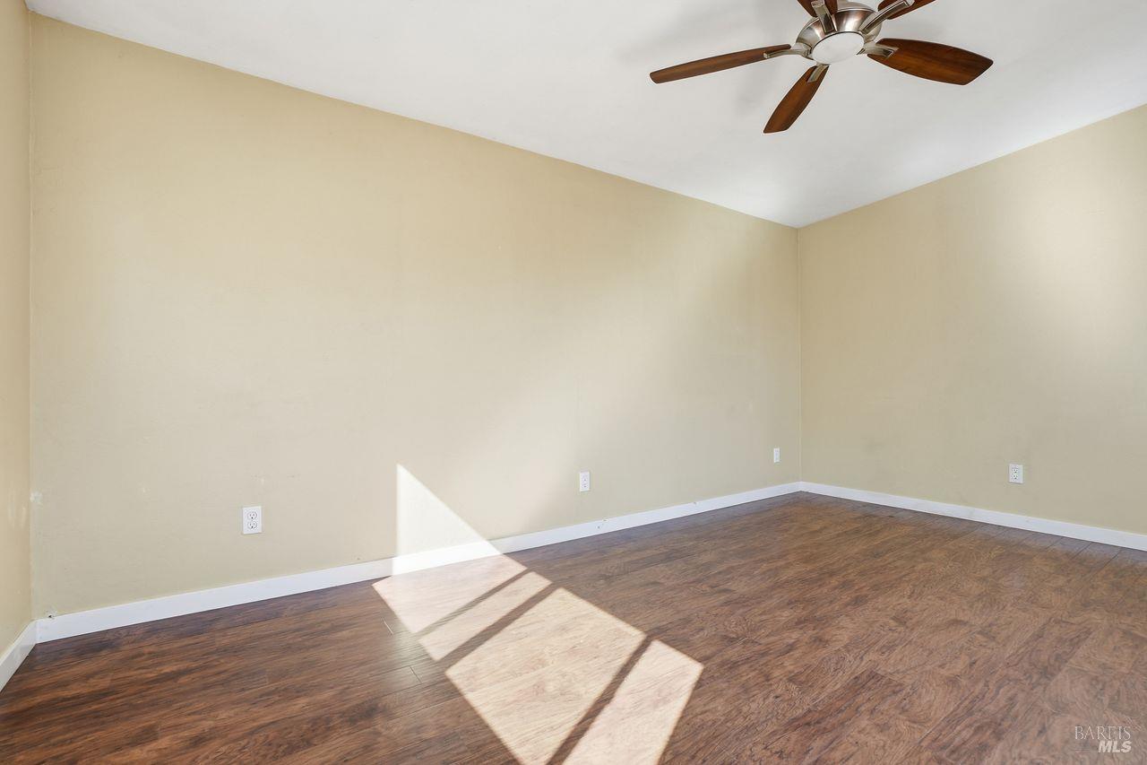 Detail Gallery Image 16 of 45 For 85 San Carlos Way, Novato,  CA 94945 - 4 Beds | 3 Baths